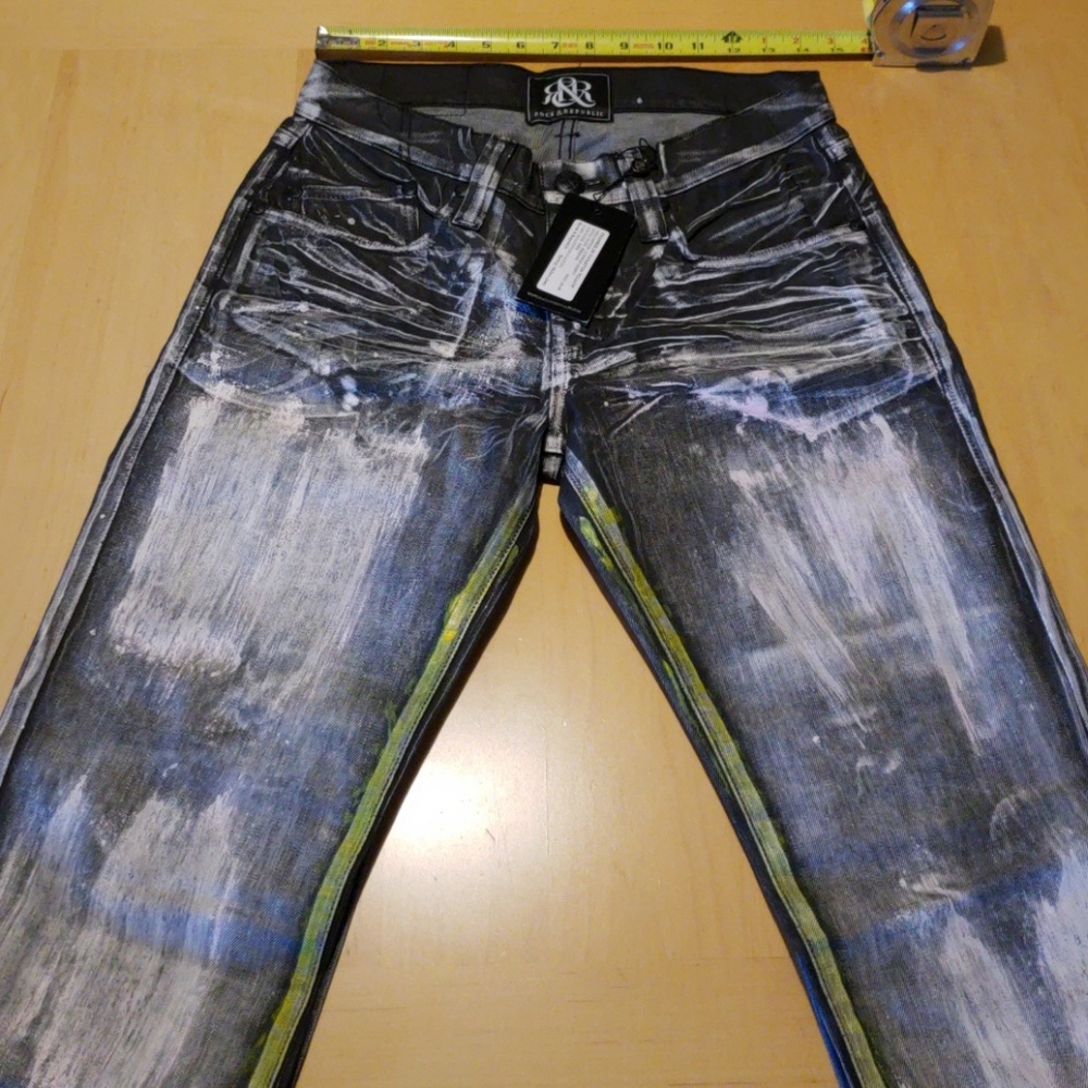 Limited Edition Lowrise skinny jeans